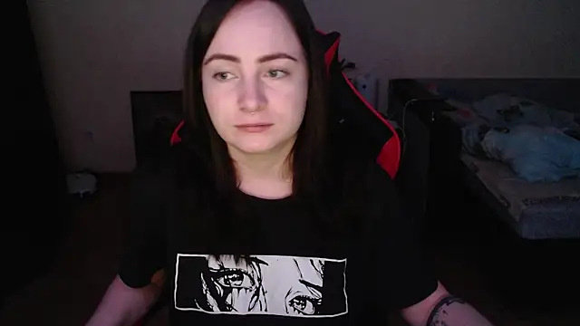 Laralianna online show from 12/19/25, 10:17