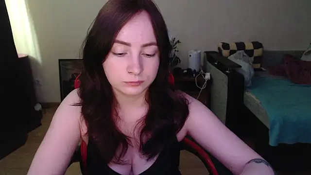 Laralianna online show from 05/24/26, 10:20