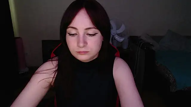Snapshot of Laralianna chatting on 07/01/26, 06:07 Laralianna online show from 07/01/26, 06:07