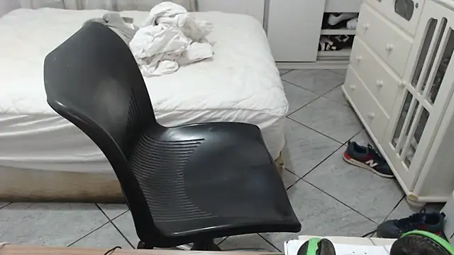 MysterBearMG online show from 10/05/25, 12:31