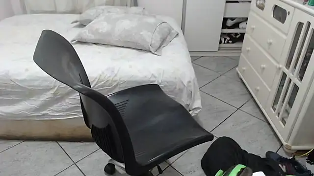 MysterBearMG online show from 10/27/25, 11:41