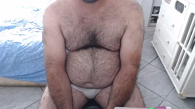 MysterBearMG online show from 12/17/25, 02:01