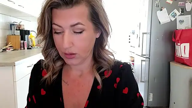 TessToy online show from 04/09/26, 07:36