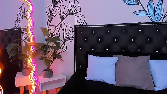 Sweet Ariadna  online show from 11/22/25, 12:26