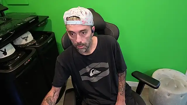 kuruptxxx live online show from 11/14/25, 07:45