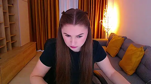  Mia Adams online show from 04/15/26, 10:00