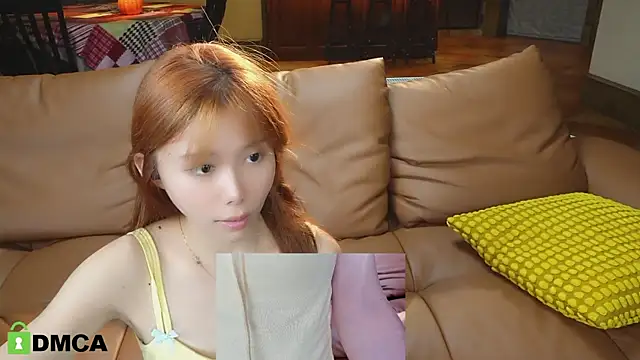 Luna520 online show from 02/20/25, 03:52