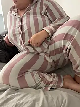 sweeti Em online show from 03/13/26, 09:05