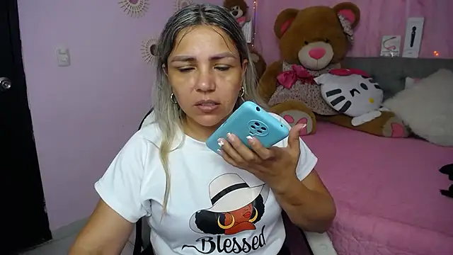 cum bigass online show from 11/06/25, 12:17