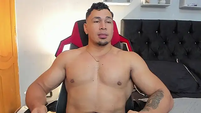 tyler hank01 online show from 03/17/26, 03:33