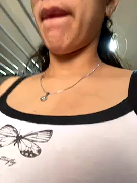 Ninnfa online show from 09/16/25, 02:29