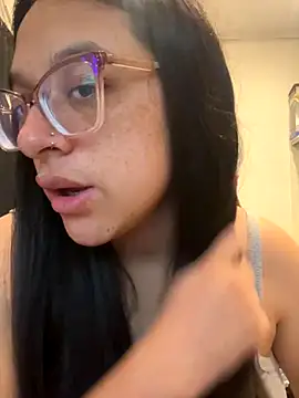 Ninnfa online show from 11/04/25, 05:01