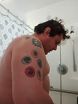 Snapshot of JGRisk chatting on 04/21/26, 12:44 JGRisk online show from 04/21/26, 12:44