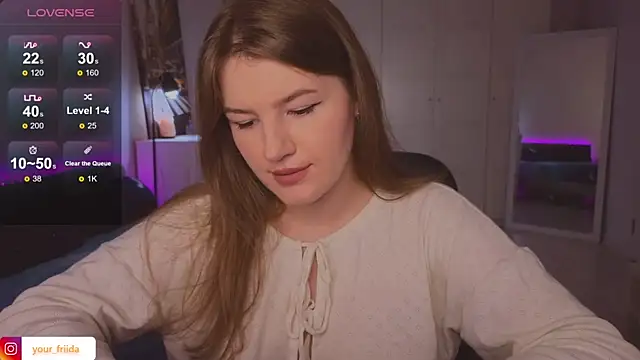 alwaysfrida online show from 11/11/25, 01:44