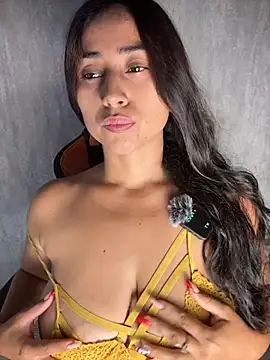 Valentinne z online show from 11/29/25, 03:53