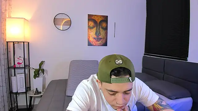 alejandro calderon1 online show from 07/04/26, 05:46