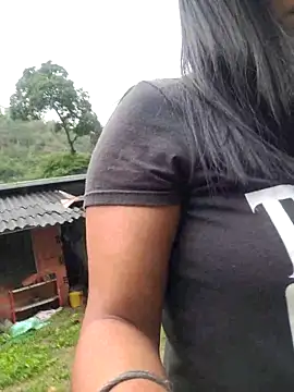 Hannah-grace online show from 02/18/25, 12:06