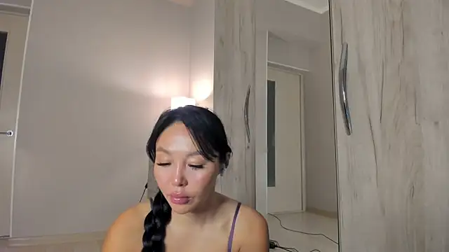 Snapshot of keiko_hot chatting on 04/23/26, 03:08 keiko hot online show from 04/23/26, 03:08