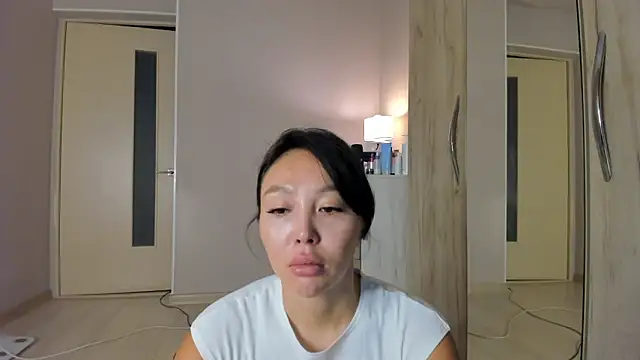 Snapshot of keiko_hot chatting on 06/07/26, 03:43 keiko hot online show from 06/07/26, 03:43
