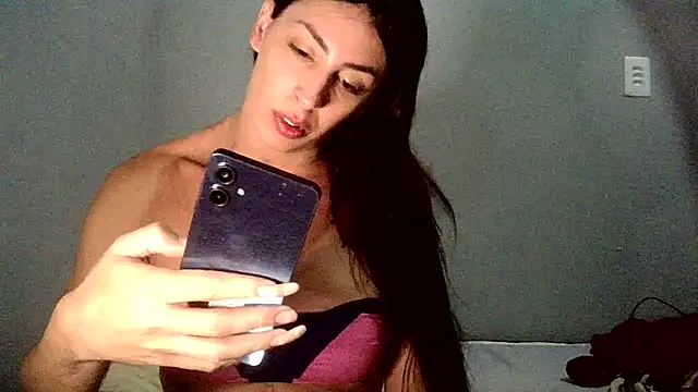 AlexiaDuucan online show from 11/06/25, 11:33