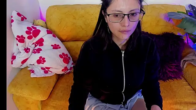 Snapshot of Kyomi_chang chatting on 04/25/26, 12:30 Kyomi chang online show from 04/25/26, 12:30