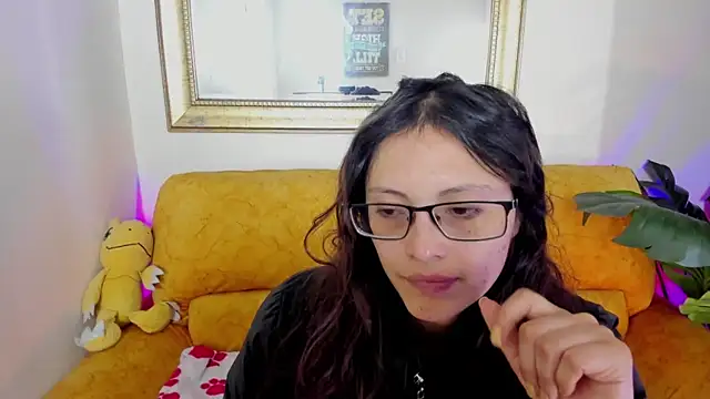 Snapshot of Kyomi_chang chatting on 04/27/26, 12:14 Kyomi chang online show from 04/27/26, 12:14