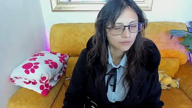 Snapshot of Kyomi_chang chatting on 05/27/26, 12:24 Kyomi chang online show from 05/27/26, 12:24