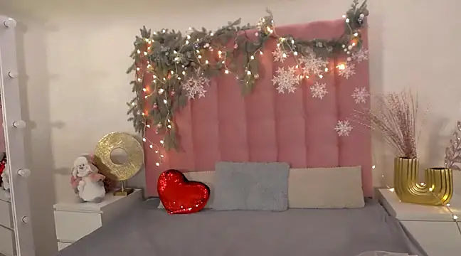 Edenne online show from 12/20/24, 01:11