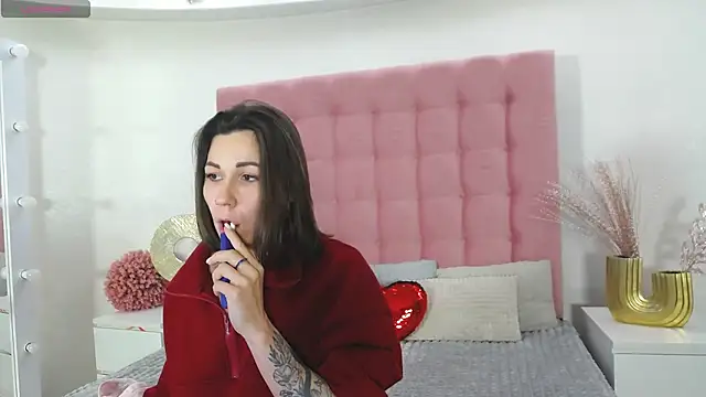 Edenne online show from 02/17/25, 12:05