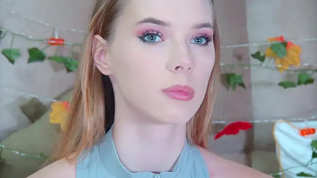 GentleRossi online show from 10/25/25, 03:07