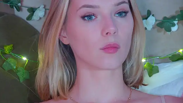 GentleRossi online show from 03/25/26, 08:37