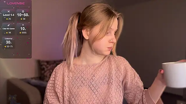 Chanel Gill online show from 02/15/25, 07:39