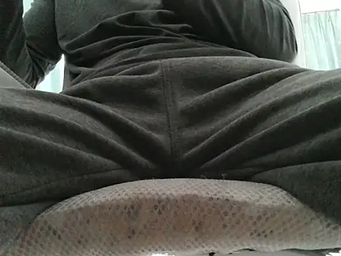 shezai1075461868 online show from 02/27/26, 08:36