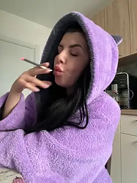 Snapshot of Scarlett-Dream chatting on 03/19/25, 06:35 Scarlett-Dream online show from 03/19/25, 06:35