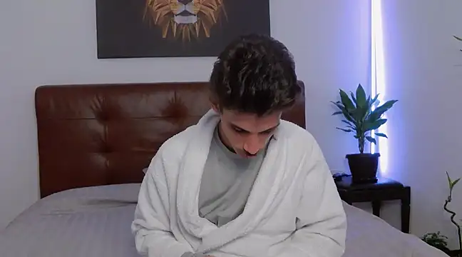 Snapshot of DanielCrush1 chatting on 01/30/25, 09:15 DanielCrush1 online show from 01/30/25, 09:15