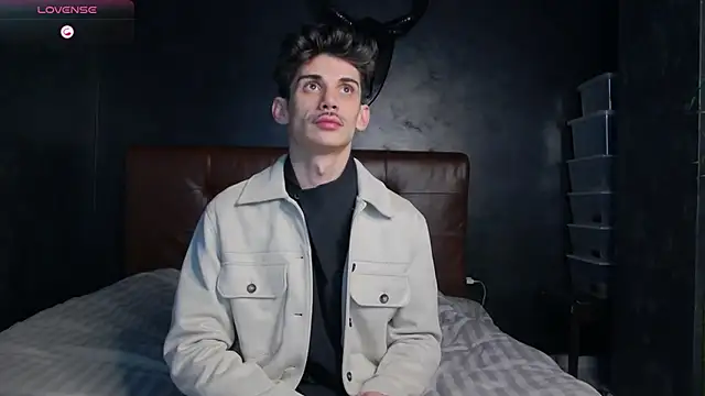 DanielCrush1 online show from 01/06/26, 07:06