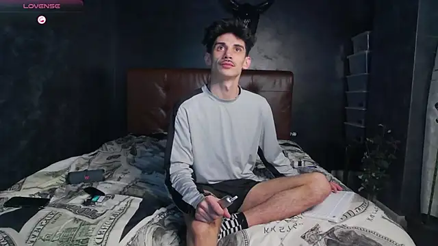 DanielCrush1 online show from 02/09/26, 07:12