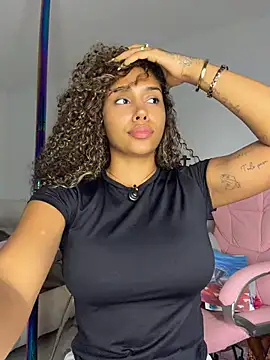 stormyy  online show from 04/06/26, 02:53