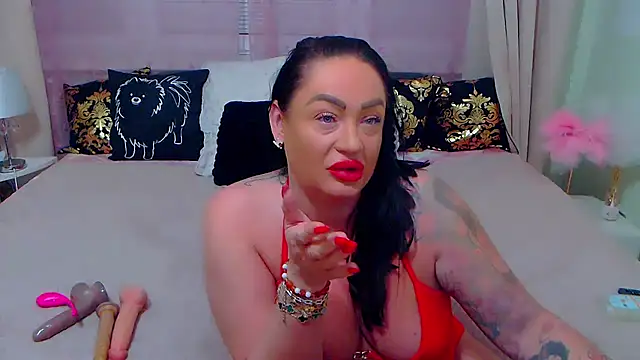 Snapshot of BustyVicky chatting on 01/22/25, 10:37 BustyVicky online show from 01/22/25, 10:37