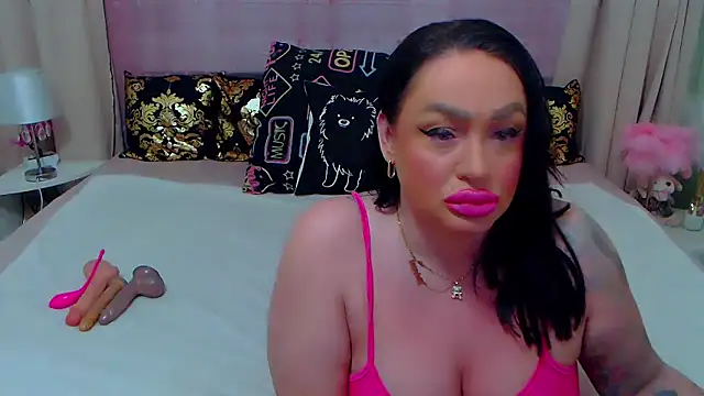 Snapshot of BustyVicky chatting on 02/22/25, 10:42 BustyVicky online show from 02/22/25, 10:42
