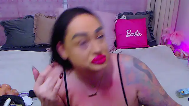 Snapshot of BustyVicky chatting on 10/10/25, 09:25 BustyVicky online show from 10/10/25, 09:25