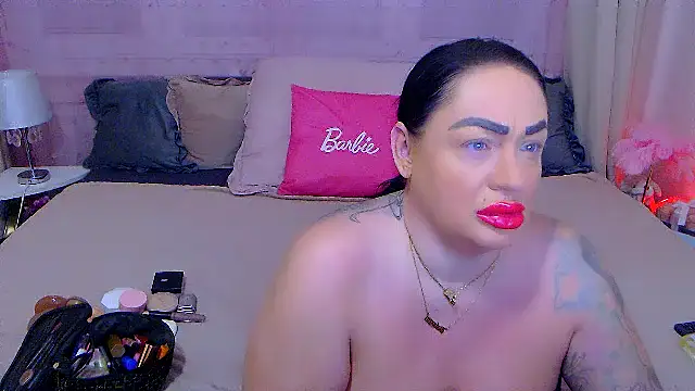 Snapshot of BustyVicky chatting on 10/18/25, 09:15 BustyVicky online show from 10/18/25, 09:15