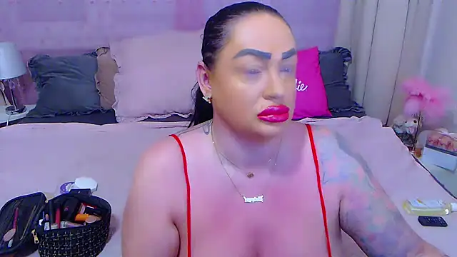 Snapshot of BustyVicky chatting on 10/21/25, 08:53 BustyVicky online show from 10/21/25, 08:53
