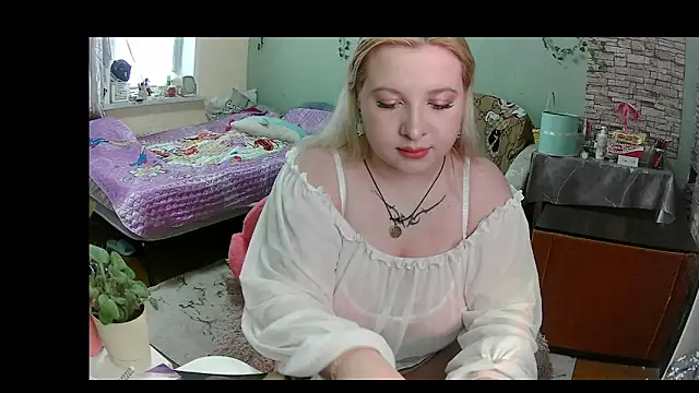 caramel maria online show from 10/26/25, 06:52