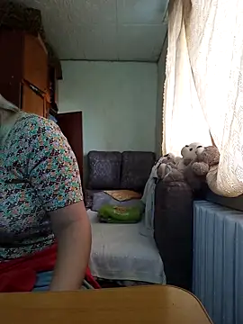 Snapshot of BustyBlond chatting on 10/23/25, 04:56 BustyBlond online show from 10/23/25, 04:56