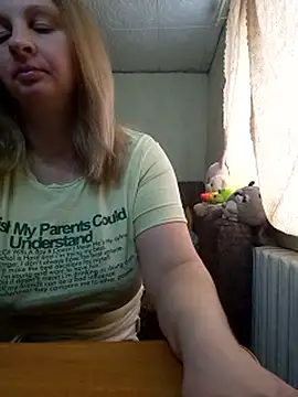 BustyBlond online show from 04/01/26, 01:41