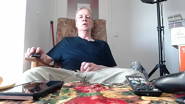 Cordt27 online show from 05/24/26, 06:02