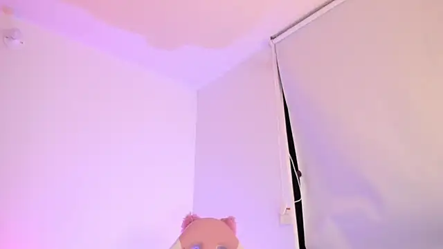 AmelieCiel online show from 06/14/26, 03:52
