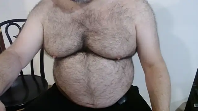 mikeyhotbear online show from 07/10/26, 08:29