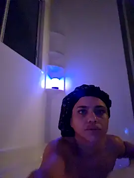 RuggyRackz online show from 10/23/25, 02:33